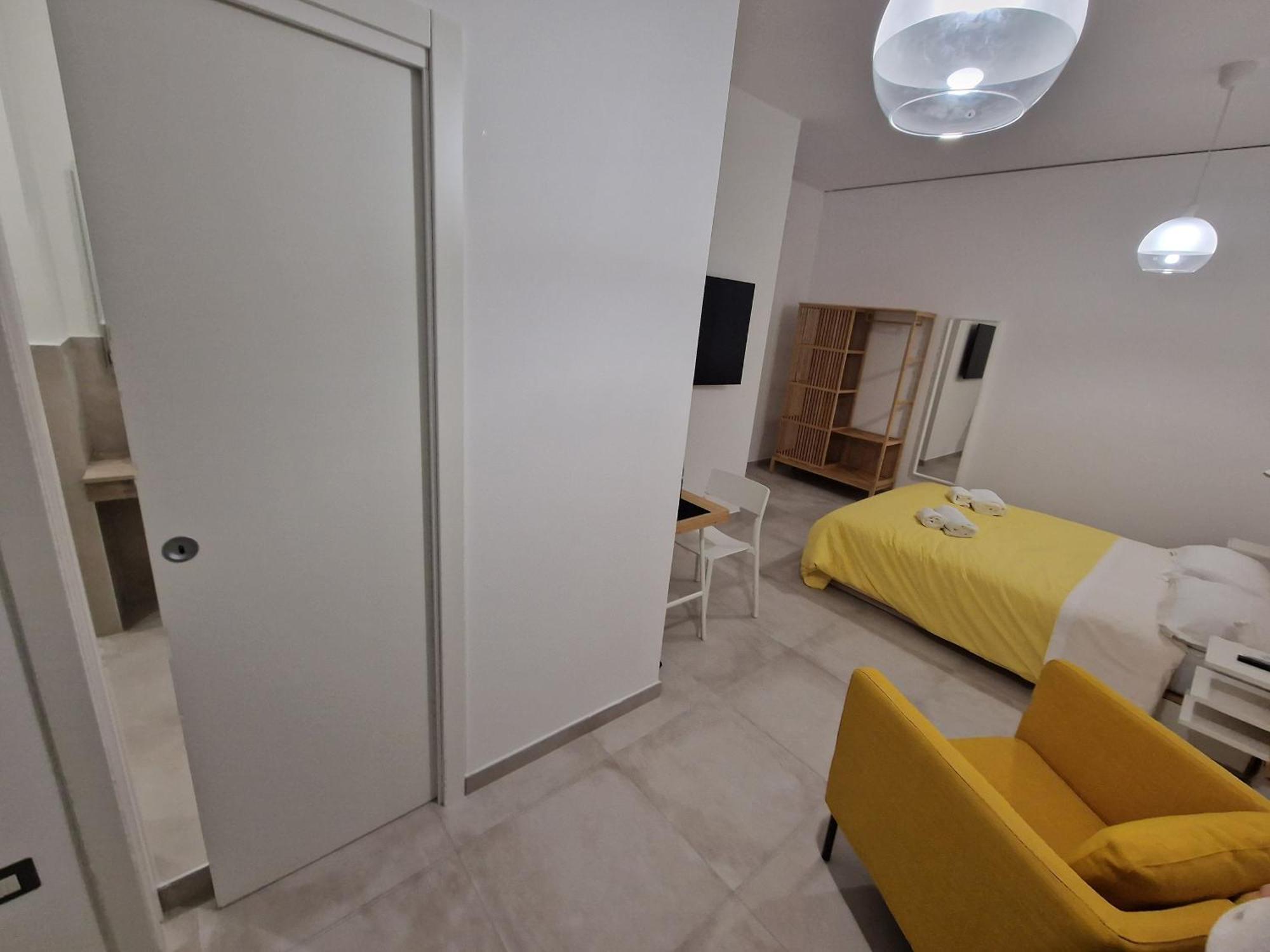 Neapolitan Skyscraper Suites Bagian luar foto